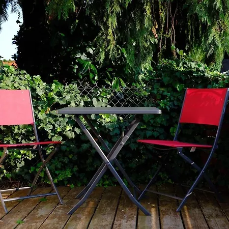 - La Maisonnette De Anne *