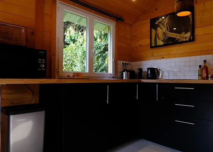 - La Maisonnette De Anne Daire Villez-sur-le-Neubourg